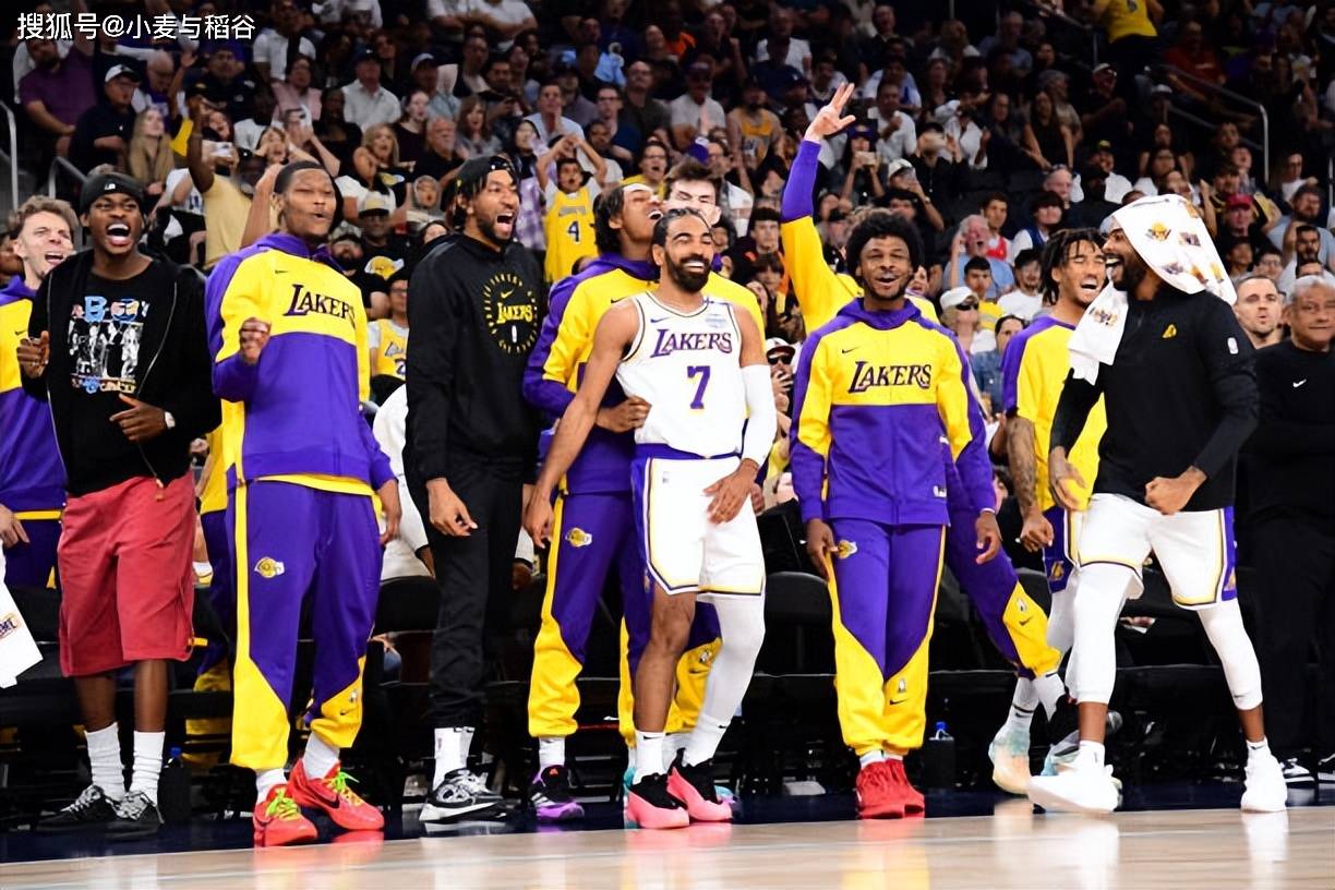 NBA球员数据榜：字母哥得分继续领先,（NBA球员榜单：字母哥继续领跑得分榜）