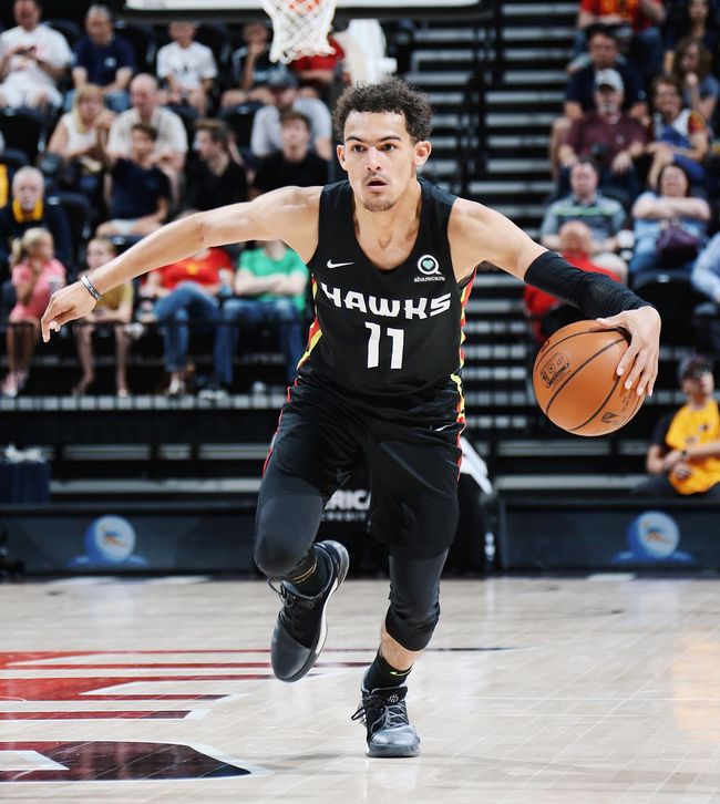 国米迎来6分之战！右路首发奥古弃攻主守，全面遏制对手两核心！（国米迎六分大战：右路首发奥古重防轻攻，全面压制对手双核）