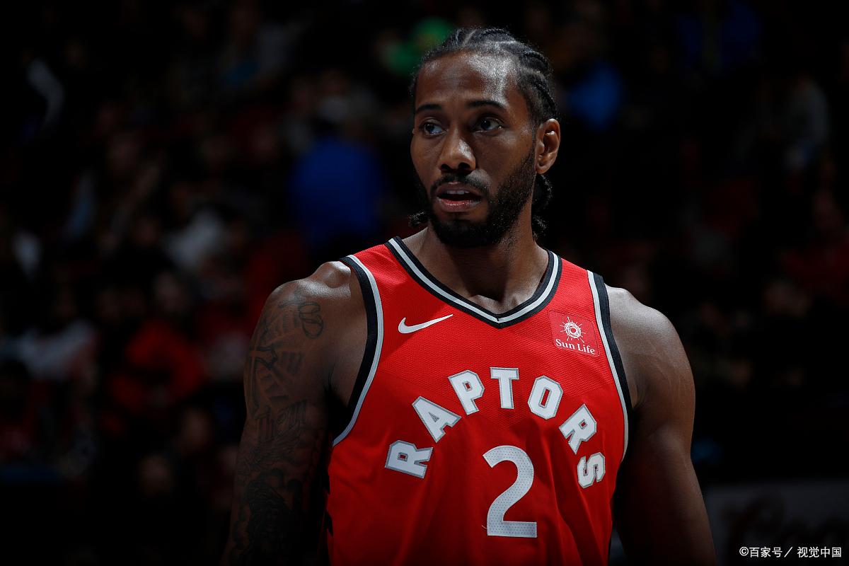 弗里克：也许亚马尔90%的过人都以被犯规告终，但他不会放弃（弗里克：亚马尔过人九成都被犯规，但他依然不放弃）