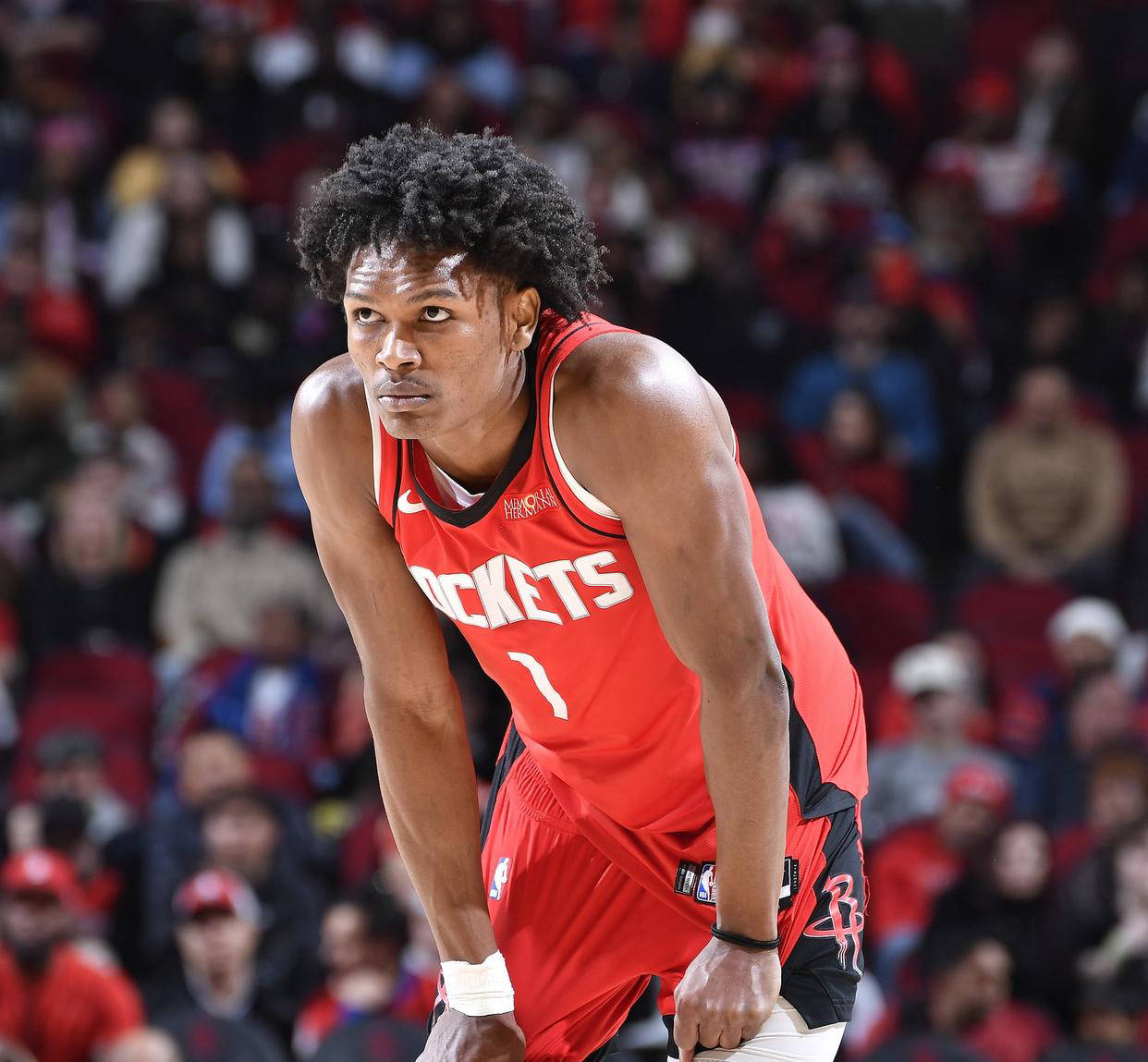 尤文主场战卡利亚里大名单，伊尔迪兹领衔，加蒂回归（尤文公布主场迎战卡利亚里名单：伊尔迪兹领衔，加蒂复出）