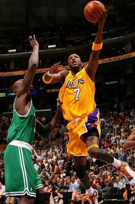 科尔：明日可能有5名球员复出&今天上场的一些球员将不会登场（科尔：明日或迎五将回归，部分今日登场者将缺席）