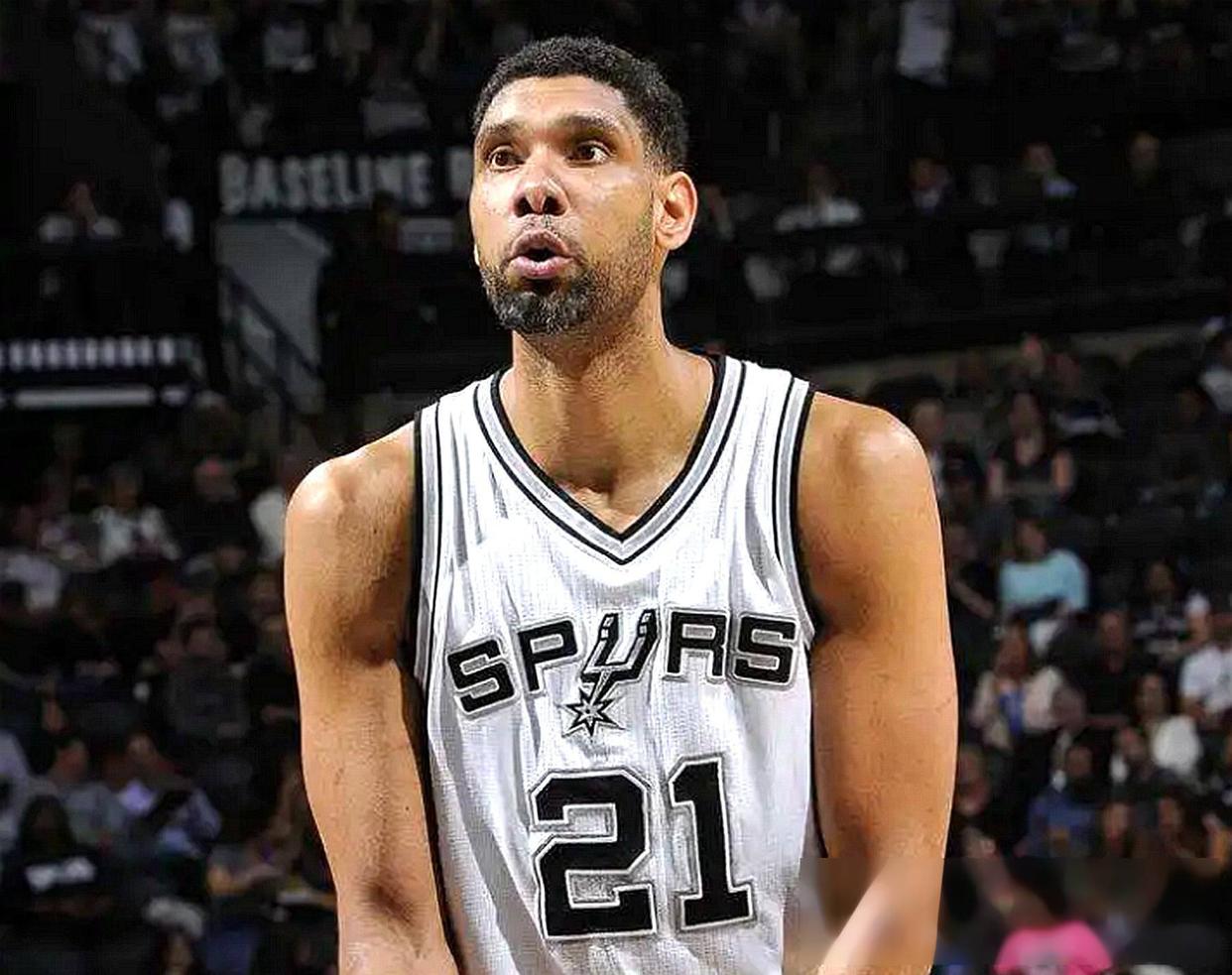 勒沃库森vs海登海姆：希克、格里马尔多首发，阿尔扬-伊布拉希莫维奇、齐夫齐瓦泽出战（勒沃库森战海登海姆：希克、格里马尔多领衔先发，阿尔扬-伊布拉希莫维奇、齐夫齐瓦泽登场）