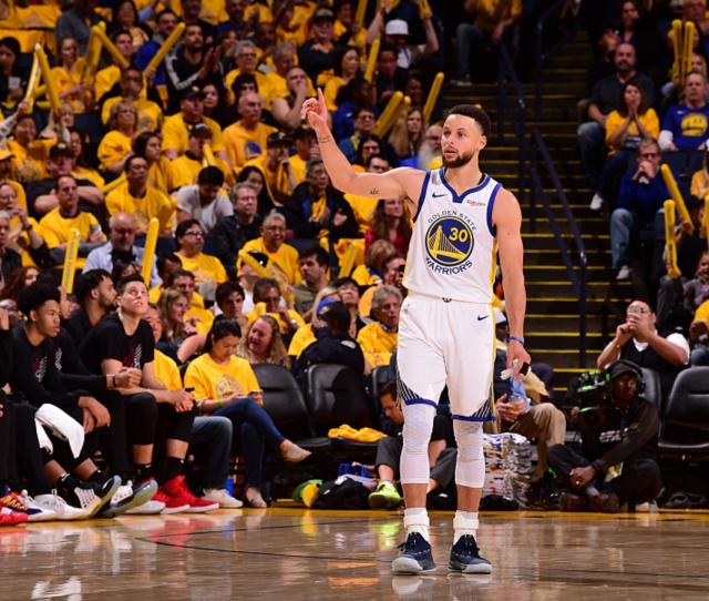 英超焦点战：利物浦主场迎战阿森纳,（英超重磅对决：利物浦主场PK阿森纳）